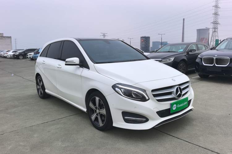 Used Mercedes-Benz B-Class 2016 B 200 Exclusive Edition
