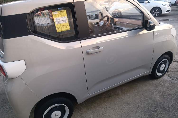 Used Wuling Hongguang MINIEV 2024 3rd Generation 215km Youth Edition