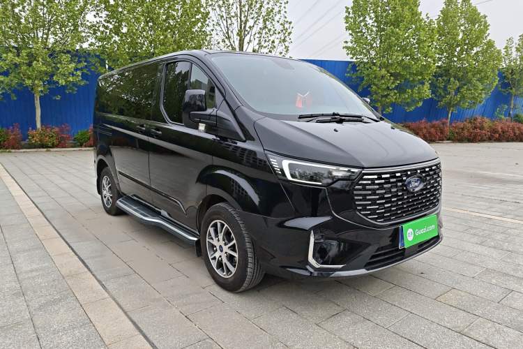 Used Ford Tourneo Custom 2023 2.0T Automatic Comfort Edition Exterior 2