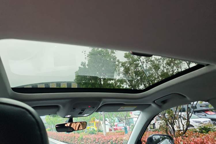 Used Audi Q2L 2021 35 TFSI Progressive Dynamic Edition Headliner