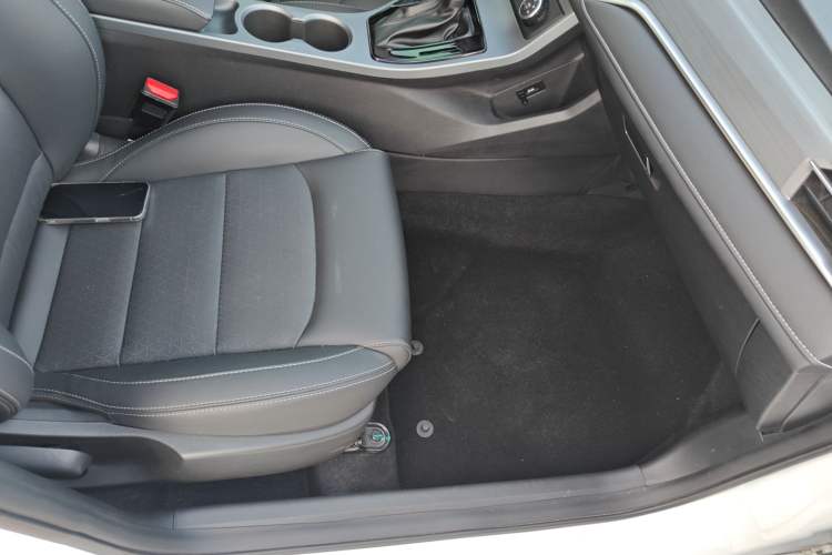 Used Geely Auto Emgrand 2021 UP 1.5L CVT Comfort Model Interior 5