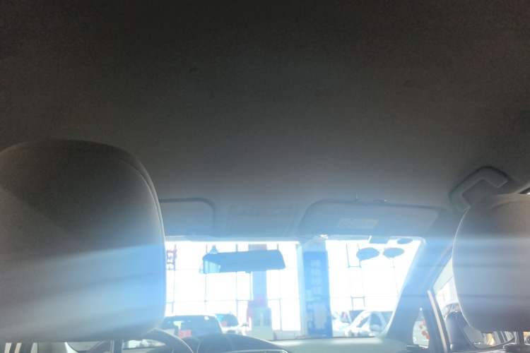 Used Toyota Verso 2014 Starlight 180E CVT Elite Edition Headliner