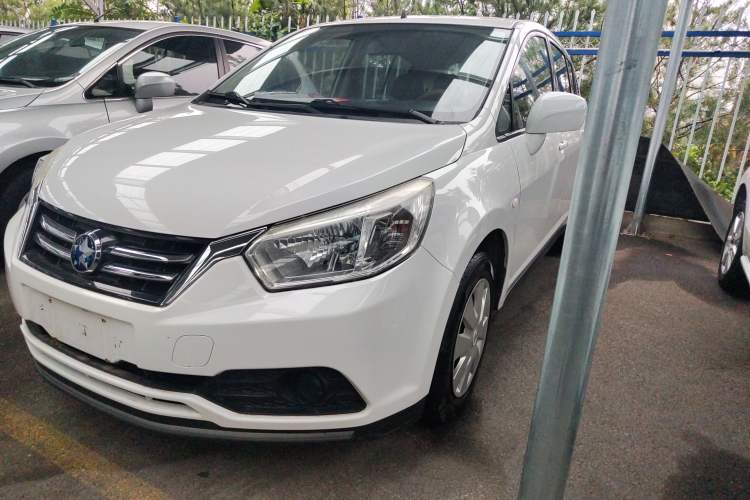 Used Venucia R50 2016 1.6L Manual Elite Edition