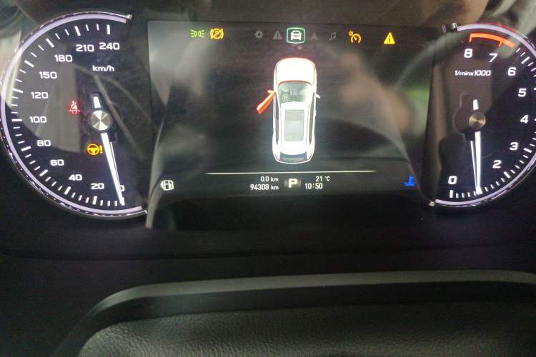Used Roewe RX5 2016 20T Two-Wheel Drive Automatic Internet Smart Edition
