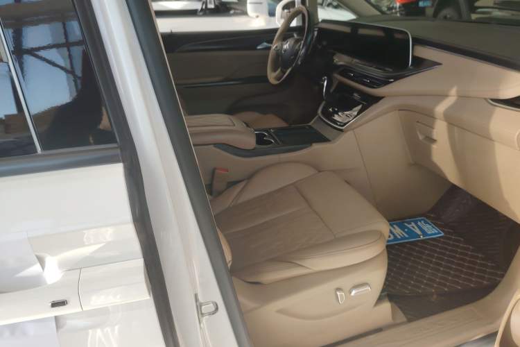 Used Buick GL8 2020 ES Land Cruiser 653T Luxury Edition