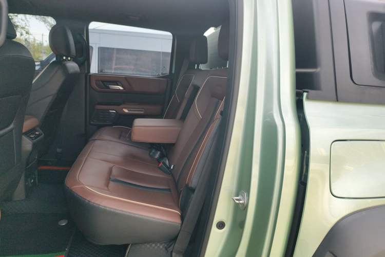 Used JMC DaDao 2023 Fly King 2.3T Gasoline Automatic 4x4 Extreme Edition
