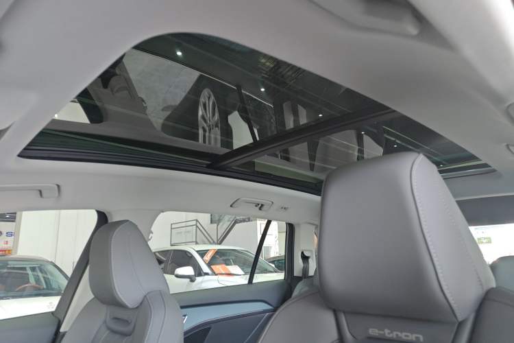 Used Audi Q5 e-tron 2023 40 e-tron Starry Edition Luxury Package
