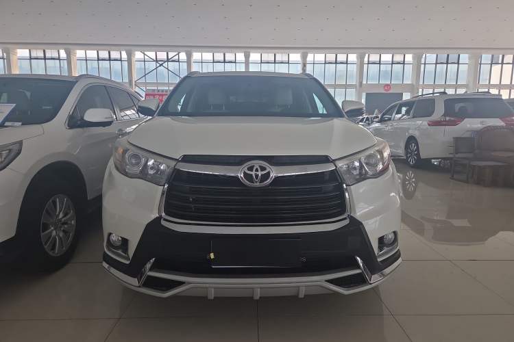 Used Toyota Highlander 2015 2.0T Four-Wheel Drive Luxury Edition 7-Seater
