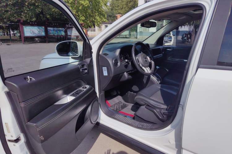 Used Jeep Compass 2014 Revised Version 2.4L Four-Wheel Drive Comfort Edition