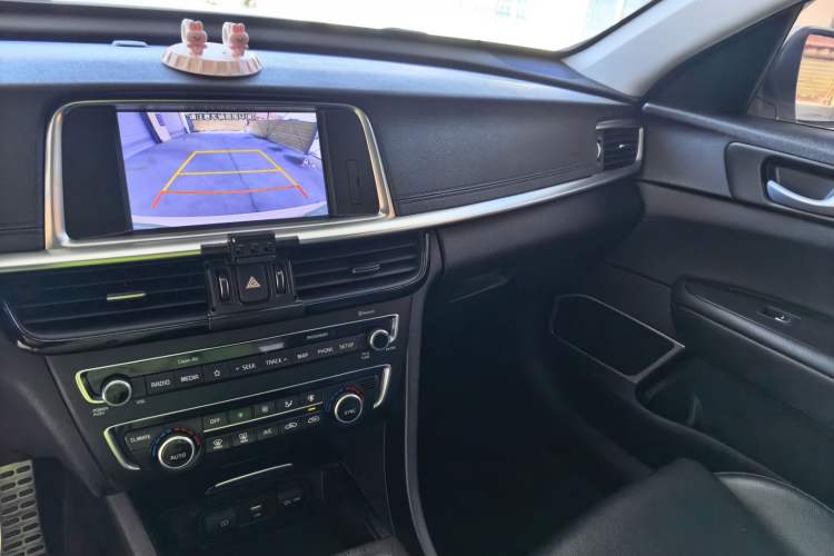 Used Kia K5 2019 Pro 1.6T Automatic Luxury Edition China VI Standard