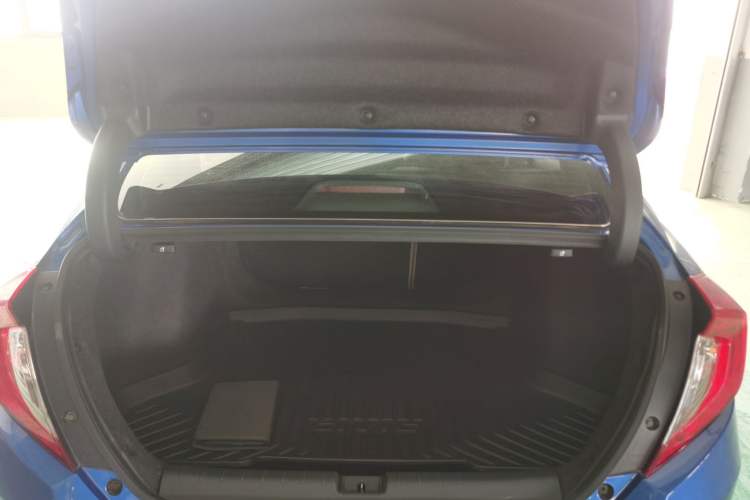 Used Honda Civic 2016 220TURBO CVT Luxury Edition