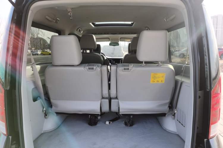 Used JAC Refine M5 2017 2.0T Gasoline Dual-Clutch Executive Version