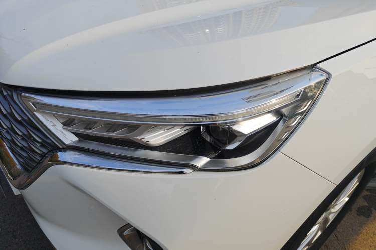 Used Haval M6 2021 PLUS 1.5T DCT Luxury Smart Connectivity Model