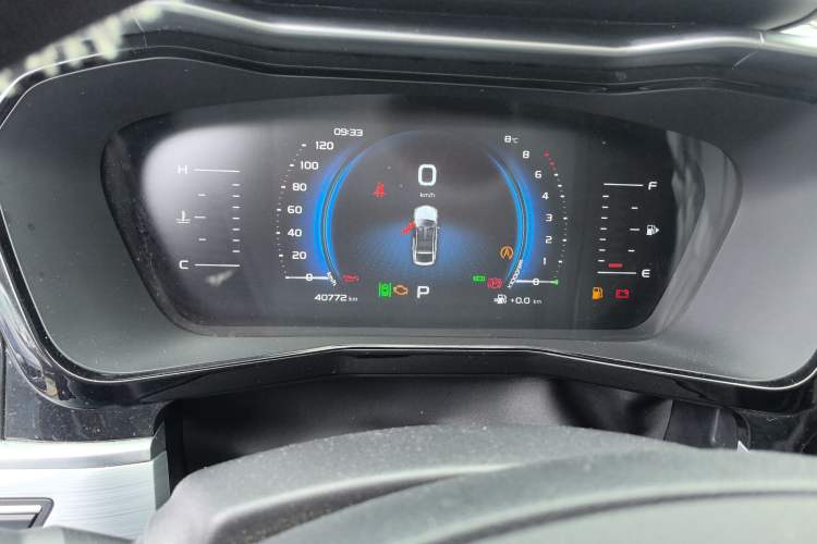 Used Geely Auto Monjaro 2020 High-Energy Edition 300T Yáoxīngzhě Odometer Close Up