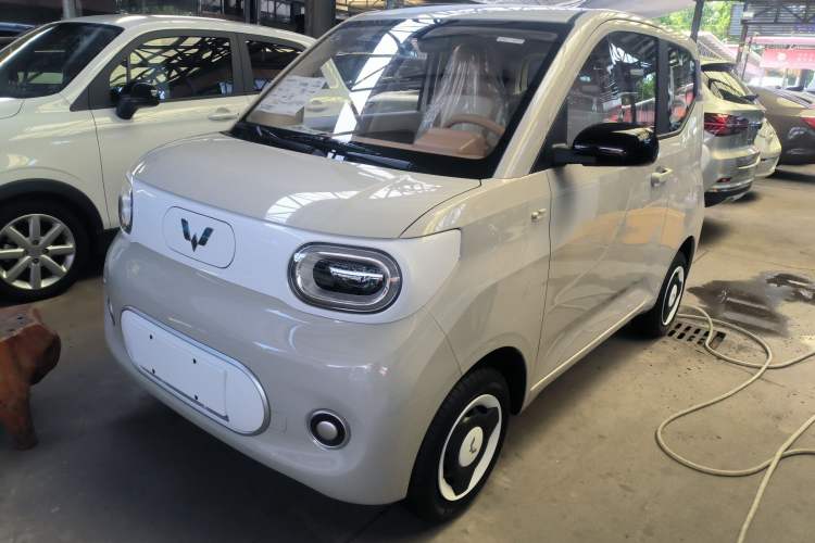 Used Wuling Hongguang MINIEV 2024 3rd Generation 215km Youth Edition