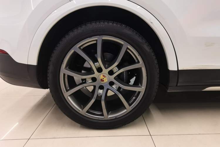 Used Porsche Cayenne 2023 Cayenne 3.0T Platinum Edition
