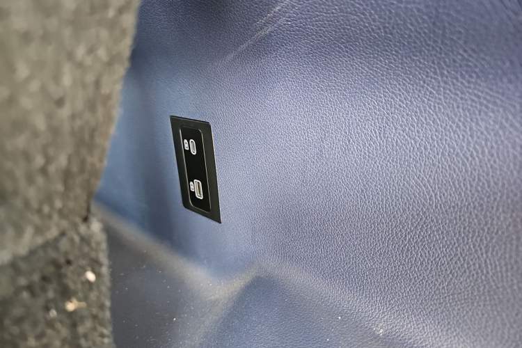 Used BAW Ruisheng Ace M7 2023 2.0L Automatic Long Wheelbase Enjoyment Version 7 Seats
