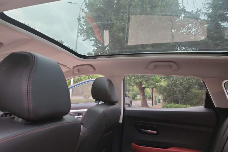 Used Haval H2s 2017 Red-Label 1.5T Dual-Clutch Luxury Model