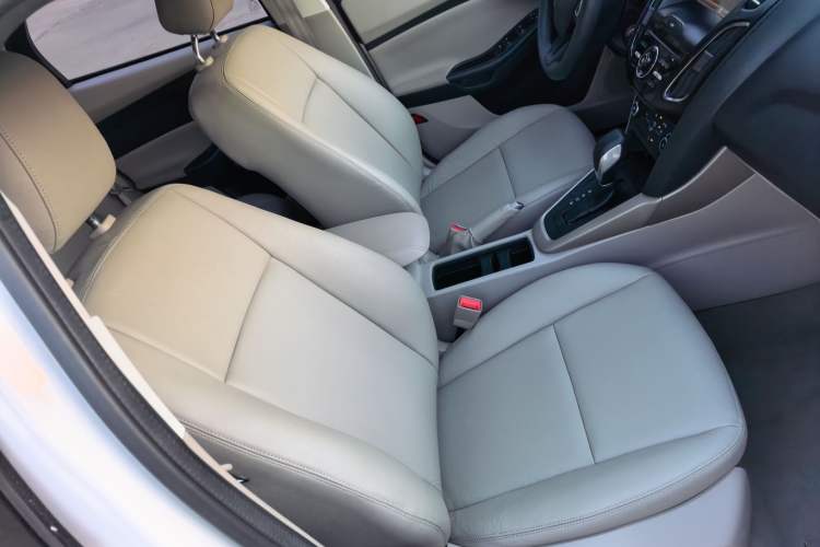 Used Ford Focus 2015 Sedan 1.6L Automatic Comfort Model