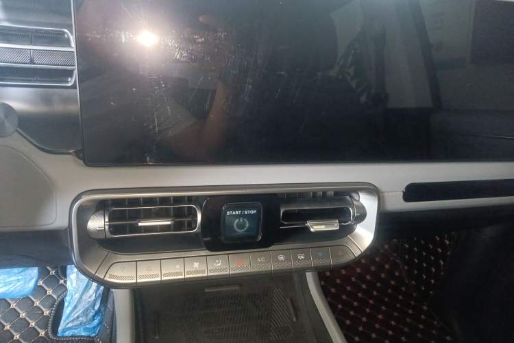 Used BAIC Off-Road BJ40 2024 2.0T All-New Urban Hunter Edition Ultimate Version