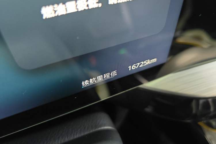 Used MG 5 Scorpio 2022 1.5T Trophy Sport Flagship Edition Odometer Close Up