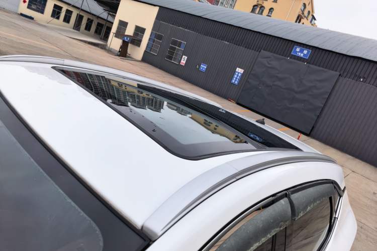 Used Soueast DX7 2018 1.5T Automatic Luxury Model