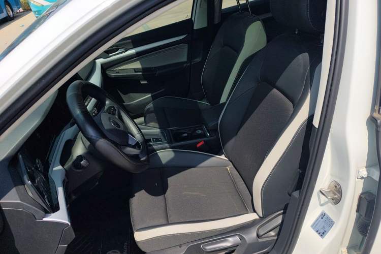 Used Volkswagen Golf 2021 280TSI DSG Pro Left Front Seat