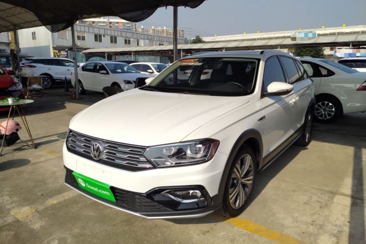 Used Volkswagen C-TREK 2018 1.5L Manual Comfort Model
