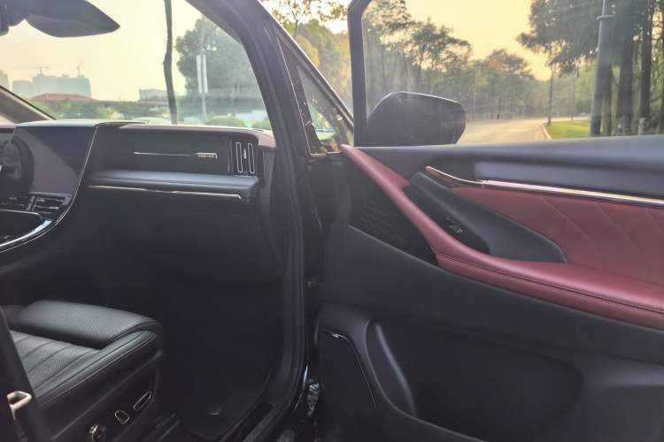 Used GAC Trumpchi E9 2024 E9 Champion Edition
