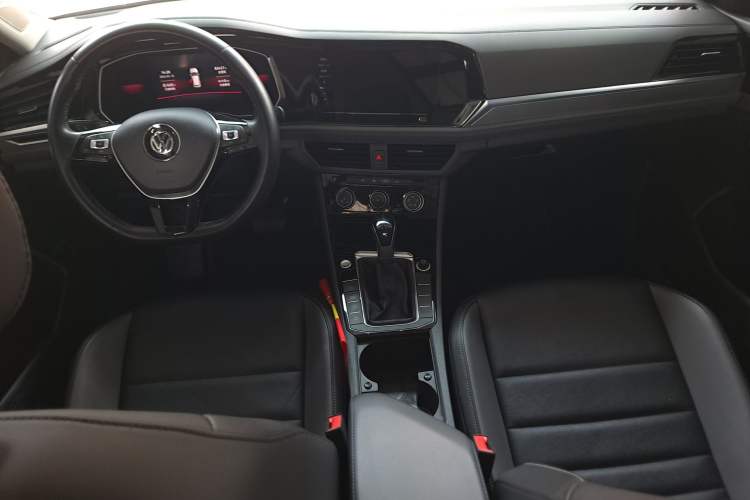 Used Volkswagen Sagitar 2021 280TSI DSG Excellence Edition Interior 3