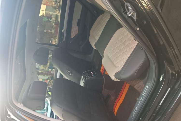 Used Volkswagen Magotan 2023 2 Million Units Commemorative Edition 330TSI DSG Luxury Version