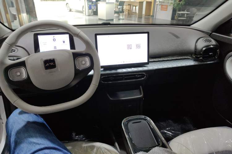 Used JAC Yiwei 3 2024 Beloved Edition 330km Air+
