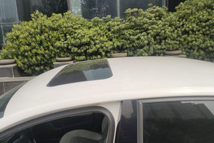 Used Skoda Rapid 2015 1.6L Manual Smart Selection Model