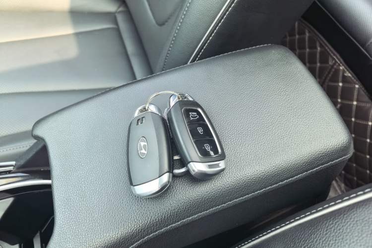 Used Hyundai ix25 2020 1.5L CVT GLS Smart Model
