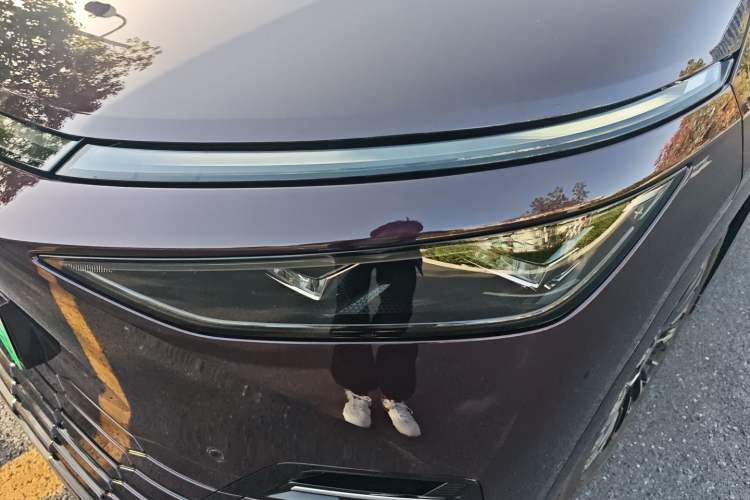 Used XPeng X9 2025 740 Ultra-Long Range Max