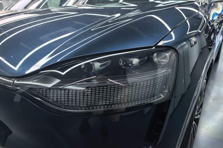 Used Hima AITO M9 2025 All-Electric Ultra Version 100 kWh 5-Seater Model
