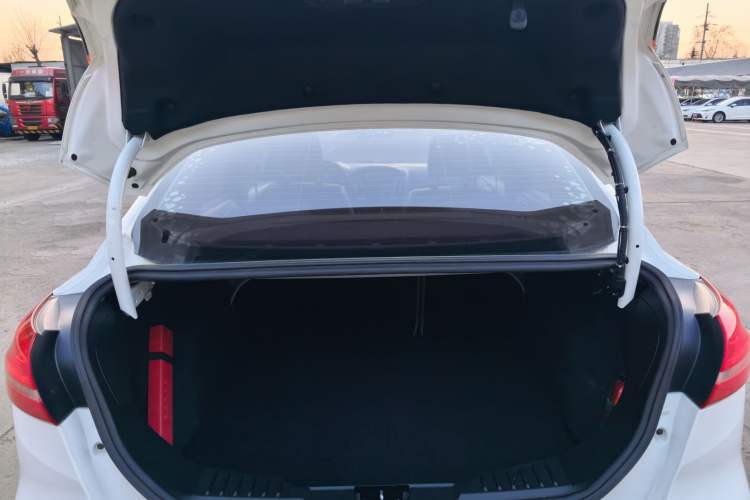 Used Ford Focus 2015 Sedan 1.6L Automatic Comfort Model