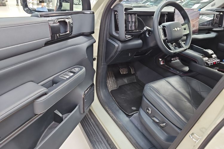 Used Formula Leopard Leopard 5 2025 TianShen Intelligent Driving Ultra Edition