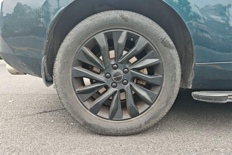 Used FORTHING T5 EVO 2021 1.5TD DCT Starry Edition Exterior 4