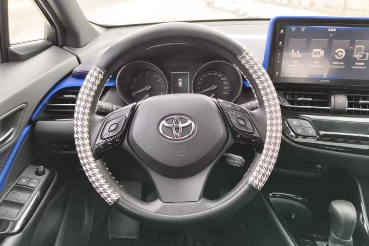 Used Toyota IZOA 2021 2.0L Yichi SPORT