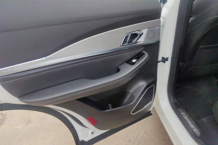 Used JETOUR X70 Coupe 2020 1.6T DCT Cool 6-Seater
