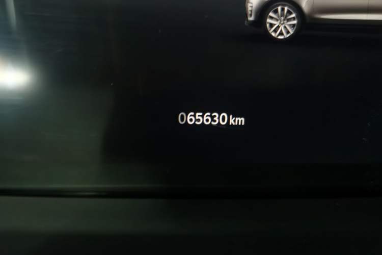 Used Land Rover Discovery 2024 360 PS S