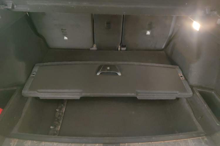 Used BMW X1 2019 sDrive18Li Fashion Model Interior 9