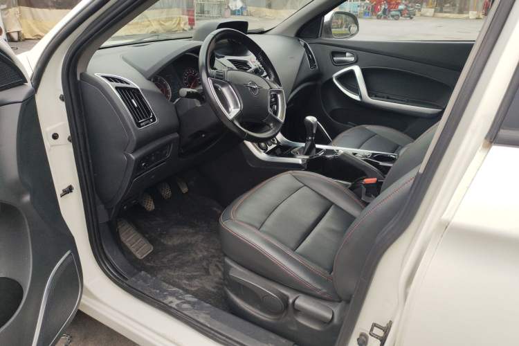 Used Haima S5 2017 Strong-Performance Version 1.5T Manual Luxury Model Left Rear Seat