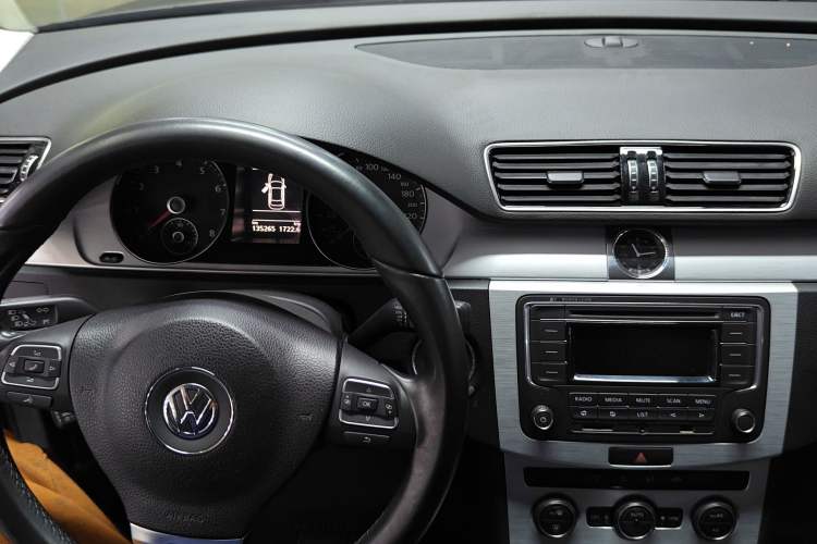 Used Volkswagen Magotan 2016 1.8TSI Smart Enjoyment Leading Model