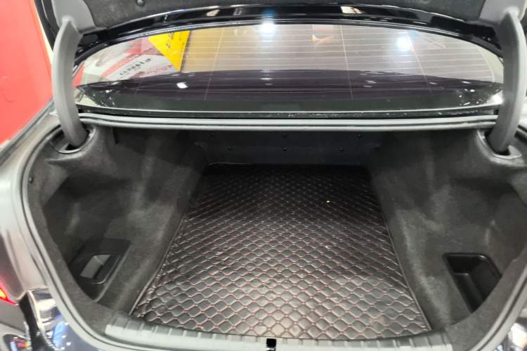 Used BMW 5 Series 2020 525Li M Sport Package
