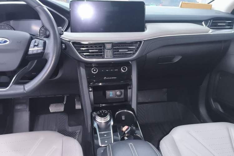 Used Ford Escape 2020 EcoBoost 245 Two-Wheel-Drive Titanium Edition