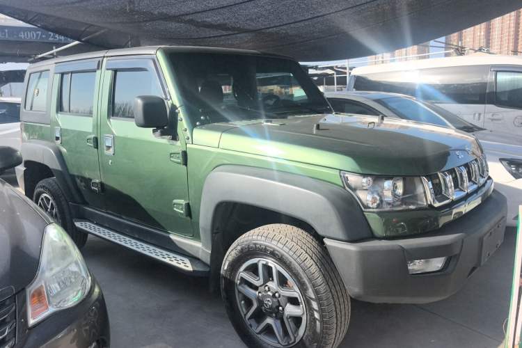 Used BAIC Off-Road BJ40 2018 40L 2.0T Manual Diesel Four-Wheel Drive Prestige Edition