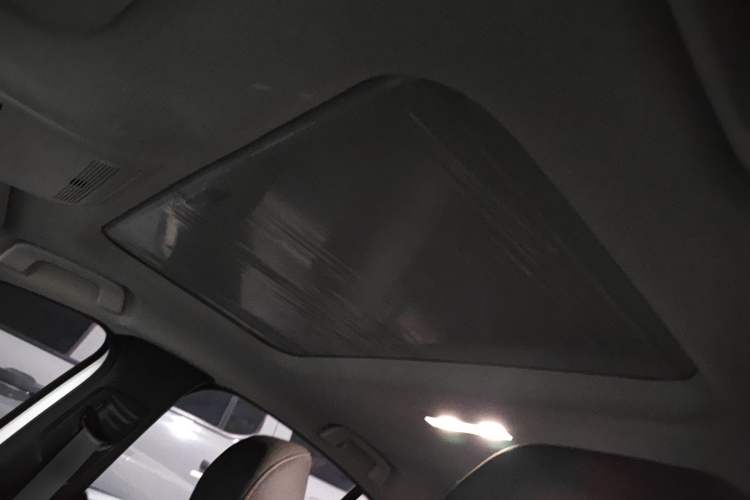 Used Mazda 3 Axela 2021 2.0L Automatic ZhiXuan Edition Headliner