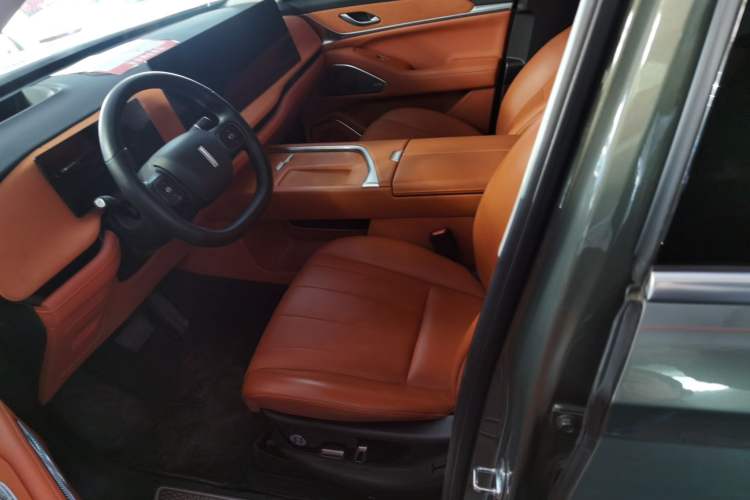 Used Wey Lanshan 2025 Four-Wheel Drive Ultra Interior 1